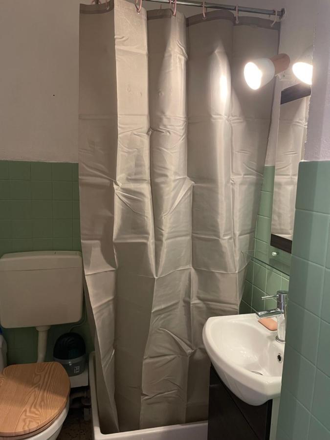 Studio Amelie Proche Des Thermes 2Ieme Etage Apartment Екстериор снимка